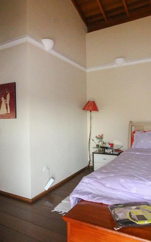 Casa à venda com 600m², 5 quartos e 5 vagasSuíte 5