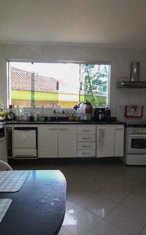 Casa à venda com 600m², 5 quartos e 5 vagasCozinha