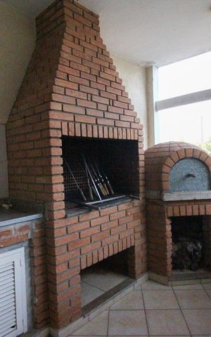 Casa à venda com 600m², 5 quartos e 5 vagasÁrea comum - Churrasqueira