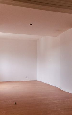 Apartamento à venda com 256m², 4 quartos e 2 vagas Apartamento à venda com 256m², 4 quartos e 2 vagasSuite
