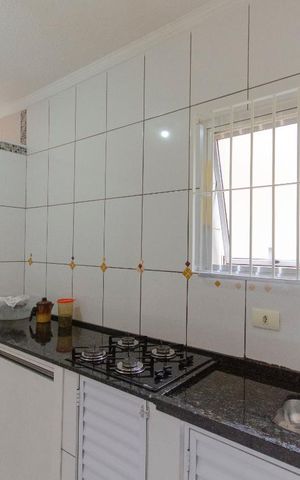 Casa à venda com 227m², 5 quartos e 5 vagas Casa à venda com 227m², 5 quartos e 5 vagasCozinha
