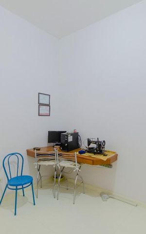 Casa à venda com 227m², 5 quartos e 5 vagas Casa à venda com 227m², 5 quartos e 5 vagasQuarto 1