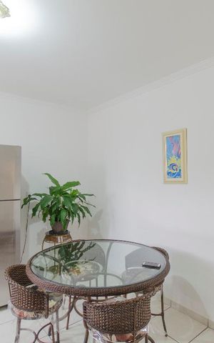 Casa à venda com 227m², 5 quartos e 5 vagas Casa à venda com 227m², 5 quartos e 5 vagasSala de Jantar
