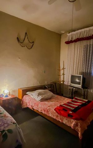 Casa à venda com 210m², 3 quartos e 2 vagasQuarto