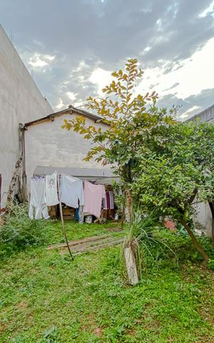 Casa à venda com 210m², 3 quartos e 2 vagasQuintal