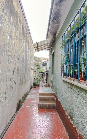 Casa à venda com 210m², 3 quartos e 2 vagasQuintal