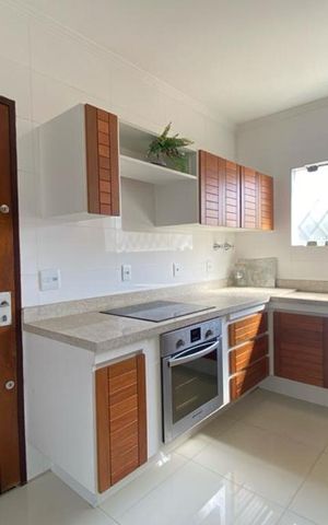 Casa à venda com 411m², 4 quartos e 2 vagas Casa à venda com 411m², 4 quartos e 2 vagasCozinha