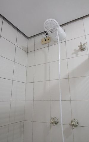 Apartamento à venda com 146m², 3 quartos e 3 vagasChuveiro
