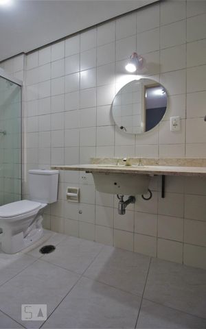 Apartamento à venda com 146m², 3 quartos e 3 vagasBanheiro da suíte 2