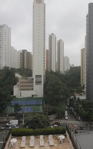 Apartamento à venda com 146m², 3 quartos e 3 vagasVista da suíte 3
