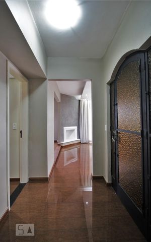 Apartamento à venda com 146m², 3 quartos e 3 vagasEntrada