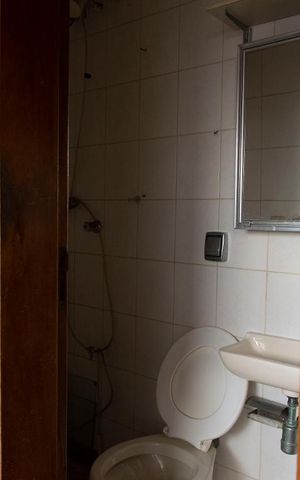 Apartamento à venda com 154m², 2 quartos e 2 vagas Apartamento à venda com 154m², 2 quartos e 2 vagasBanheiro de Serviço