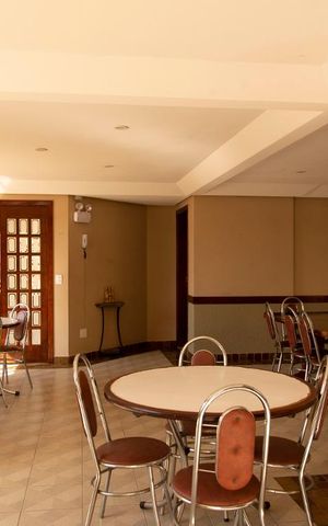 Apartamento à venda com 154m², 2 quartos e 2 vagas Apartamento à venda com 154m², 2 quartos e 2 vagasSalão de Festas