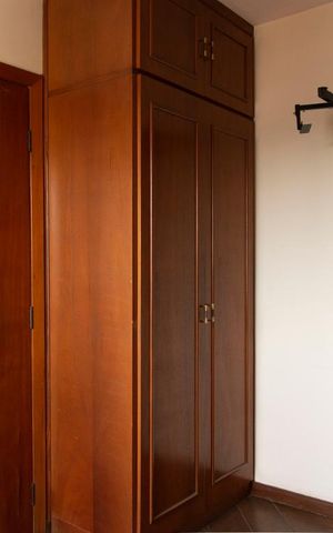 Apartamento à venda com 154m², 2 quartos e 2 vagas Apartamento à venda com 154m², 2 quartos e 2 vagasQuarto de Serviço