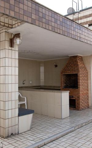 Apartamento à venda com 154m², 2 quartos e 2 vagas Apartamento à venda com 154m², 2 quartos e 2 vagasChurrasqueira no Terraço