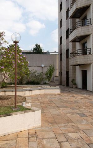 Apartamento à venda com 154m², 2 quartos e 2 vagas Apartamento à venda com 154m², 2 quartos e 2 vagasÁrea Comum