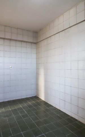 Apartamento à venda com 65m², 2 quartos e sem vaga Apartamento à venda com 65m², 2 quartos e sem vagaCozinha