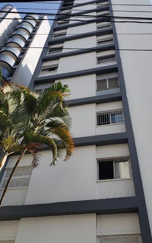 Apartamento à venda com 270m², 4 quartos e 2 vagasFachada