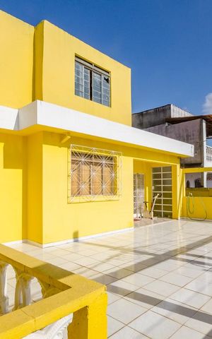 Casa à venda com 279m², 4 quartos e 4 vagas Casa à venda com 279m², 4 quartos e 4 vagasVaranda da Sala - Área Externa