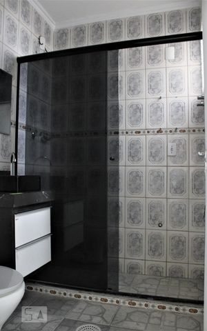 Apartamento para alugar com 75m², 2 quartos e sem vagaBanheiro