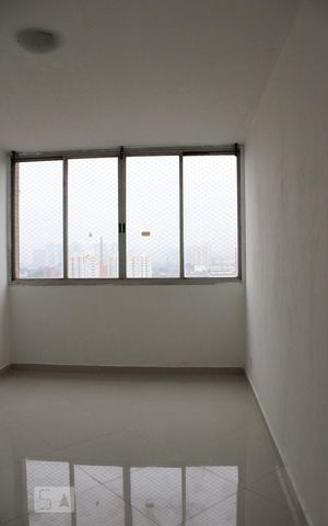 Apartamento para alugar com 75m², 2 quartos e sem vagaQuarto 1