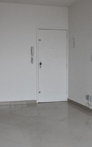 Apartamento para alugar com 75m², 2 quartos e sem vagaSala