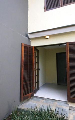 Casa para alugar com 280m², 4 quartos e 3 vagasEdícula 