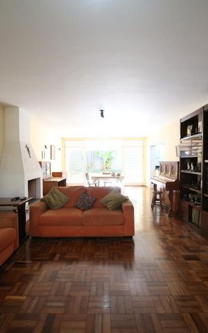 Casa para alugar com 280m², 4 quartos e 3 vagasSala 