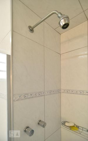 Apartamento para alugar com 327m², 5 quartos e 2 vagasBanheiro 1 chuveiro a gas