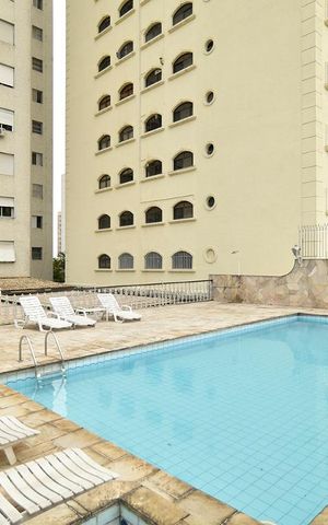 Apartamento para alugar com 327m², 5 quartos e 2 vagasPiscina