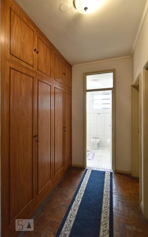 Apartamento para alugar com 327m², 5 quartos e 2 vagasCorredor dos quartos