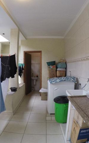 Casa à venda com 150m², 3 quartos e 3 vagasDespensa