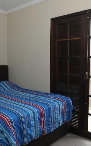 Casa à venda com 150m², 3 quartos e 3 vagasQuarto 2