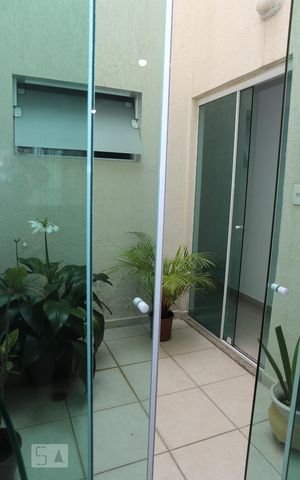 Casa à venda com 150m², 3 quartos e 3 vagasJardim de Inverno
