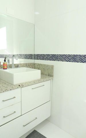Casa à venda com 135m², 3 quartos e 2 vagasBanheiro 2