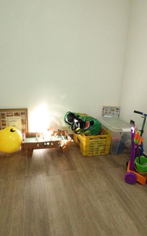 Casa à venda com 135m², 3 quartos e 2 vagasQuarto de Serviço
