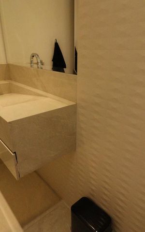 Casa à venda com 135m², 3 quartos e 2 vagasLavabo