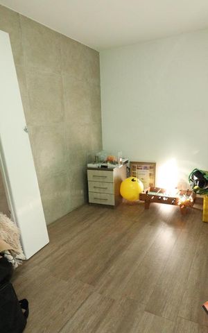 Casa à venda com 135m², 3 quartos e 2 vagasQuarto de Serviço
