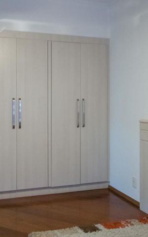 Apartamento à venda com 240m², 4 quartos e 3 vagas Apartamento à venda com 240m², 4 quartos e 3 vagasQuarto 4
