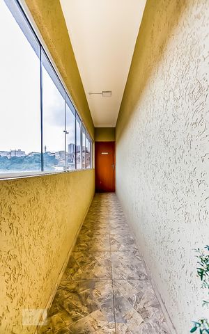 Apartamento para alugar com 52m², 2 quartos e sem vaga Apartamento para alugar com 52m², 2 quartos e sem vagaCorredor