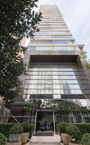 Studio à venda com 48m², 1 quarto e 1 vaga Studio à venda com 48m², 1 quarto e 1 vagaFachada