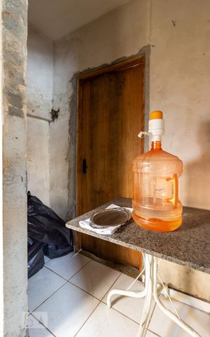 Casa para alugar com 210m², 2 quartos e 2 vagas Casa para alugar com 210m², 2 quartos e 2 vagasBanheiro da Suíte 2
