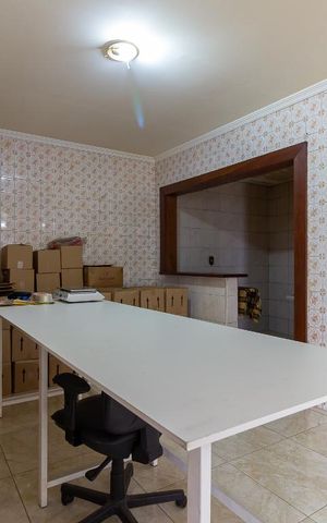 Casa para alugar com 210m², 2 quartos e 2 vagas Casa para alugar com 210m², 2 quartos e 2 vagasCopa