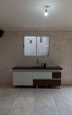 Casa para alugar com 210m², 2 quartos e 2 vagas Casa para alugar com 210m², 2 quartos e 2 vagasCozinha