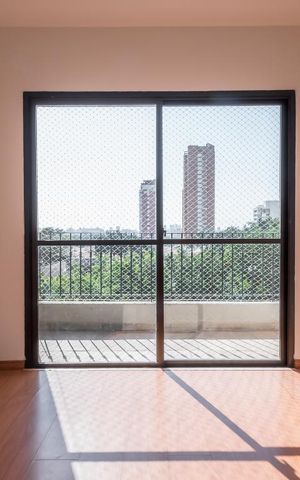 Apartamento à venda com 75m², 2 quartos e 1 vaga Apartamento à venda com 75m², 2 quartos e 1 vagaSala