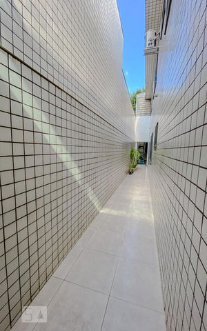 Casa à venda com 190m², 4 quartos e 2 vagasCorredor