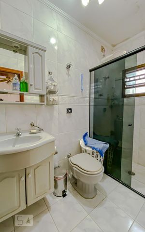 Casa à venda com 190m², 4 quartos e 2 vagasBanheiro da Suite 2