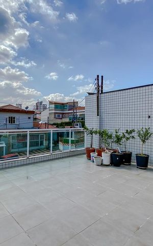 Casa à venda com 190m², 4 quartos e 2 vagasVaranda da Suite