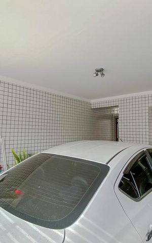 Casa à venda com 190m², 4 quartos e 2 vagasGaragem