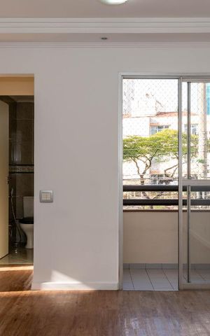 Apartamento para alugar com 45m², 2 quartos e 1 vaga Apartamento para alugar com 45m², 2 quartos e 1 vagaSala